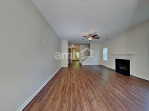 2933 Smooth Stone Trail in Raleigh, NC - Building Photo - Building Photo
