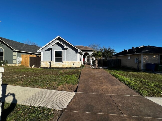 10622 Gaylord Dr in San Antonio, TX - Building Photo - Building Photo