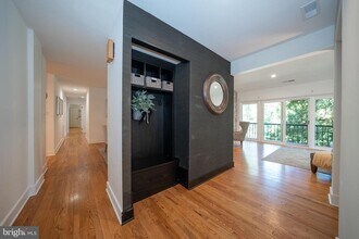 257 W Chelsea Cir in Newtown Square, PA - Building Photo - Building Photo