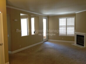 12376 Carmel Country Rd in San Diego, CA - Building Photo - Building Photo