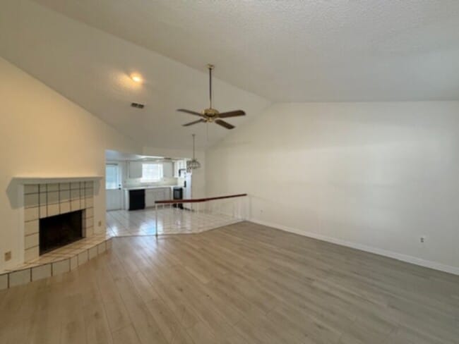 491 Blue Bird St in Apopka, FL - Building Photo - Building Photo