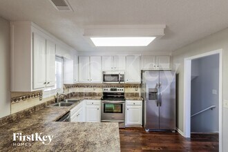 453 Jasmine Dr in Winder, GA - Foto de edificio - Building Photo