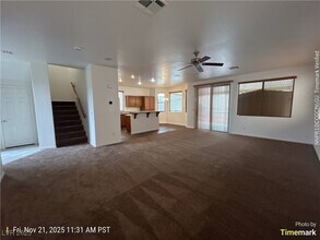 8980 Dorrell Ln in Las Vegas, NV - Building Photo - Building Photo