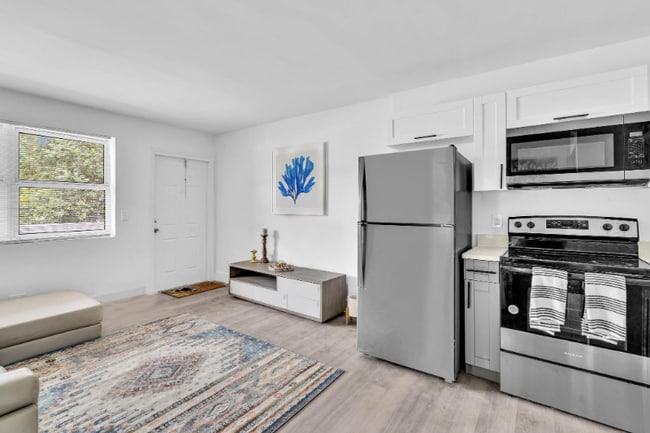 801 SW 15th Ave in Fort Lauderdale, FL - Building Photo - Building Photo