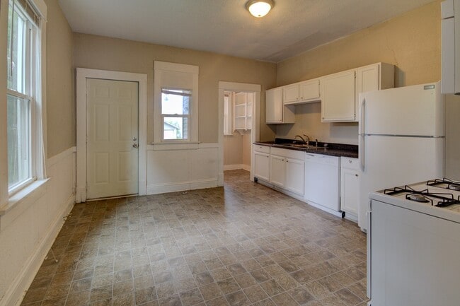 1228-1230 15th St in Rock Island, IL - Building Photo - Building Photo