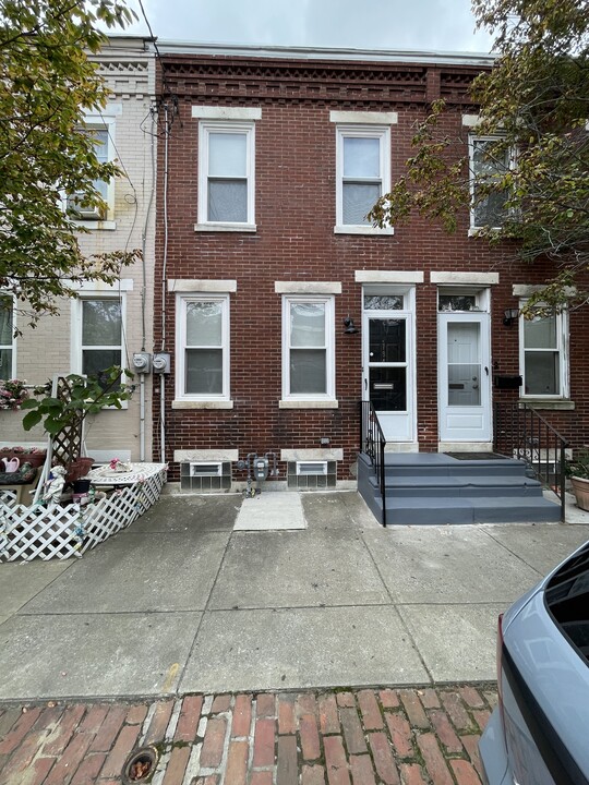 794 Line St in Camden, NJ - Building Photo