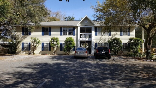 property at 100 Kazmira Ct