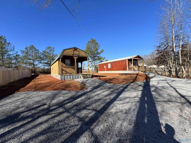 21211 Yarbrough Rd in Athens, AL - Building Photo - Building Photo