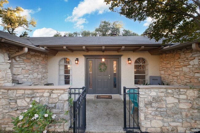 4418 Meredith Woods St in San Antonio, TX - Building Photo - Building Photo