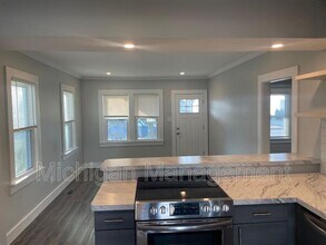 3738 Edgar Ave in Royal Oak, MI - Building Photo - Building Photo