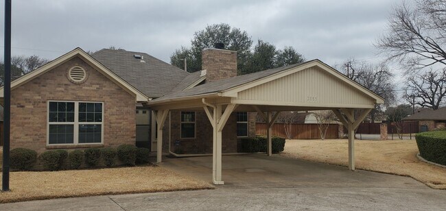 2885 Inniswood Cir in Arlington, TX - Building Photo - Building Photo