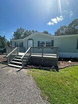 760 Murray Lindler Rd in Chapin, SC - Building Photo