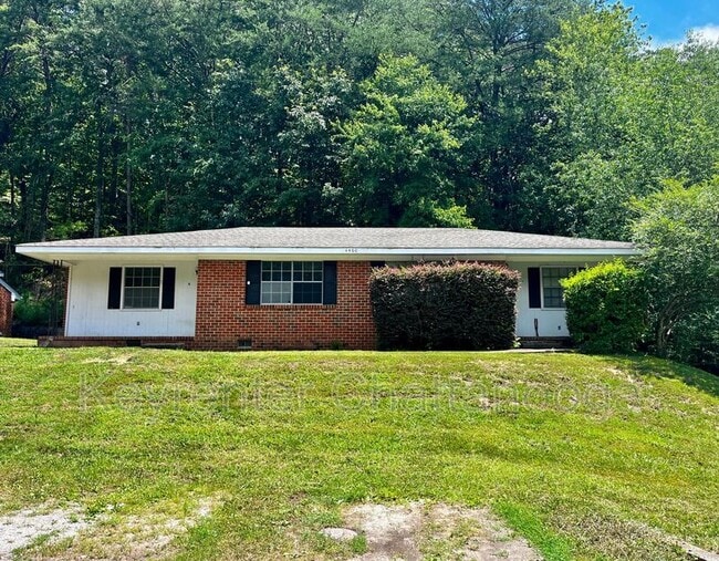 4460 Norcross Rd
