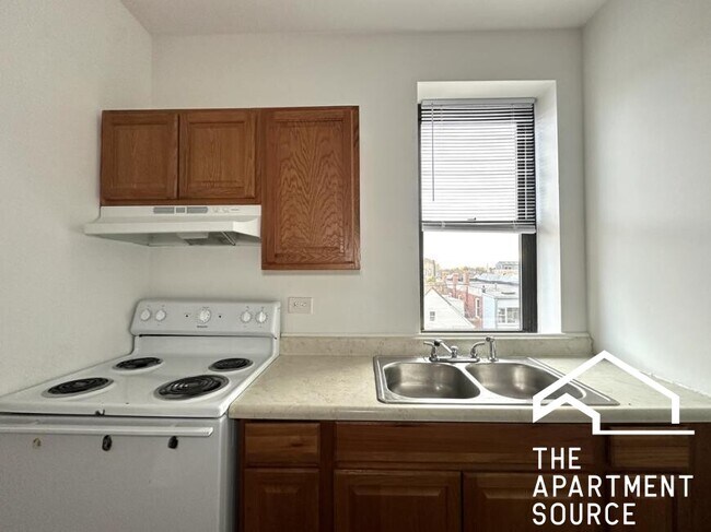 3627 W Dickens Ave in Chicago, IL - Building Photo - Building Photo