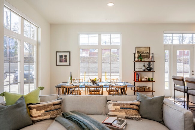 The Anchorage in Fairfield, CT - Building Photo - Building Photo