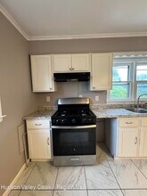 235-237 Jefferson Heights in Catskill, NY - Building Photo - Building Photo