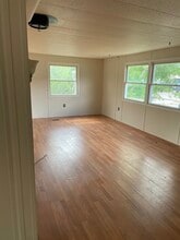 404 Cherry St in Lochbuie, CO - Foto de edificio - Building Photo