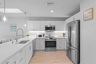 1814 SE 7th St in Pompano Beach, FL - Building Photo - Building Photo