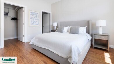 1222 W Madison St in Chicago, IL - Foto de edificio - Building Photo