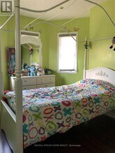 56 Ellesmere St in Richmond Hill, ON - Building Photo - Building Photo