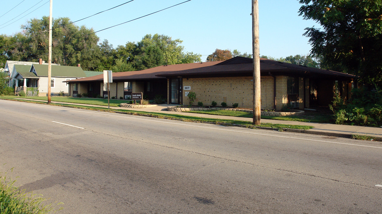 Lincoln Avenue Apartments in Peoria, IL - Building Photo