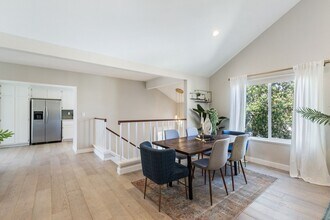 30 Shepardson Ln in Alameda, CA - Building Photo - Building Photo