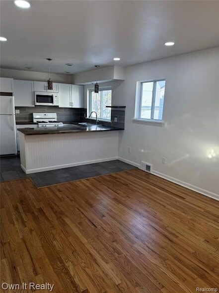 641 E Brockton Ave in Madison Heights, MI - Building Photo - Building Photo