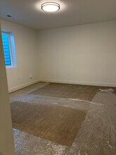 184 N Rick Way in Clearfield, UT - Foto de edificio - Building Photo