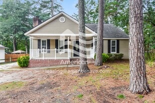 325 Greensprings Dr in Columbia, SC - Building Photo