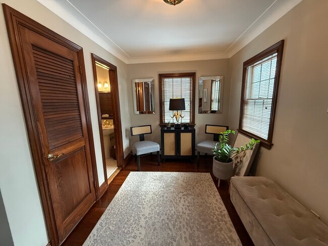 20 Mayfair Ct in Freeport, NY - Building Photo - Building Photo