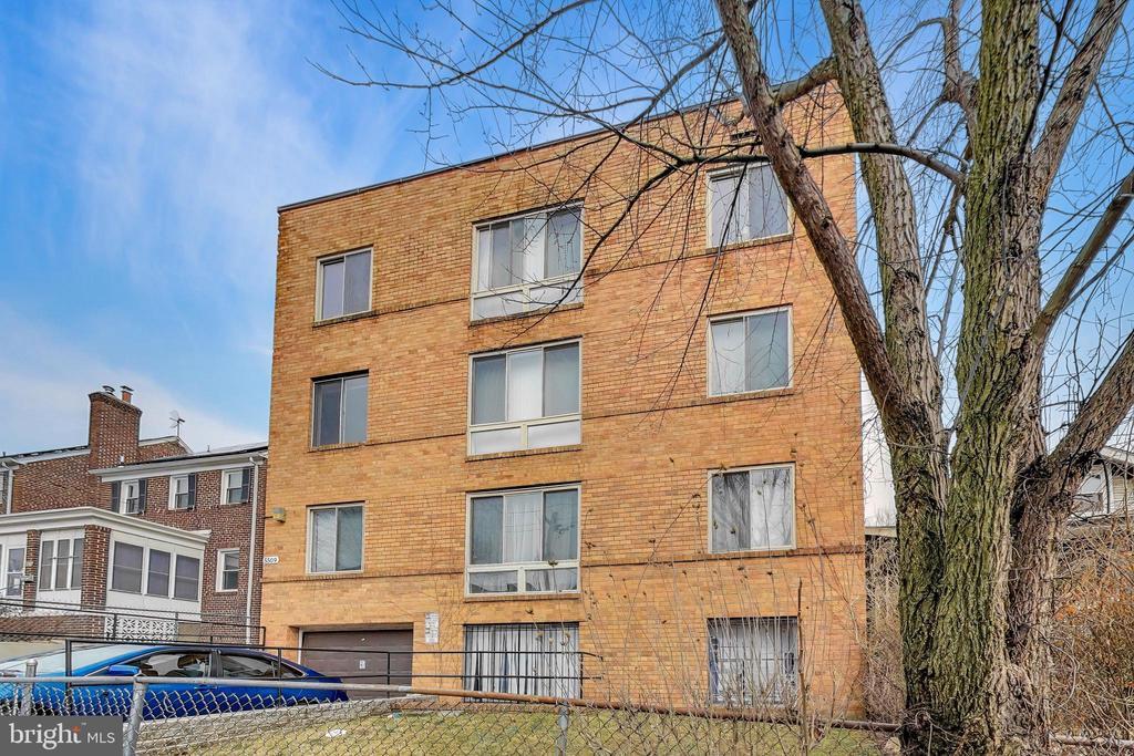 5509 1st St NW in Washington, DC - Building Photo