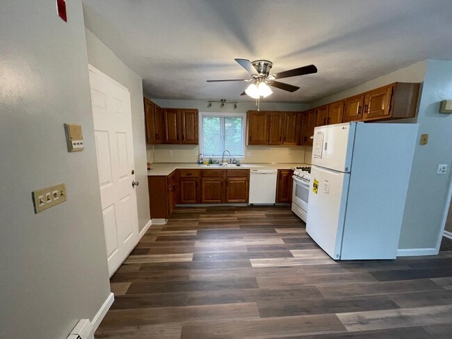 49 Ridge St, Unit 4