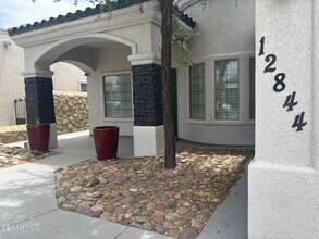 12844 Cozy Cove Ave in El Paso, TX - Building Photo - Building Photo