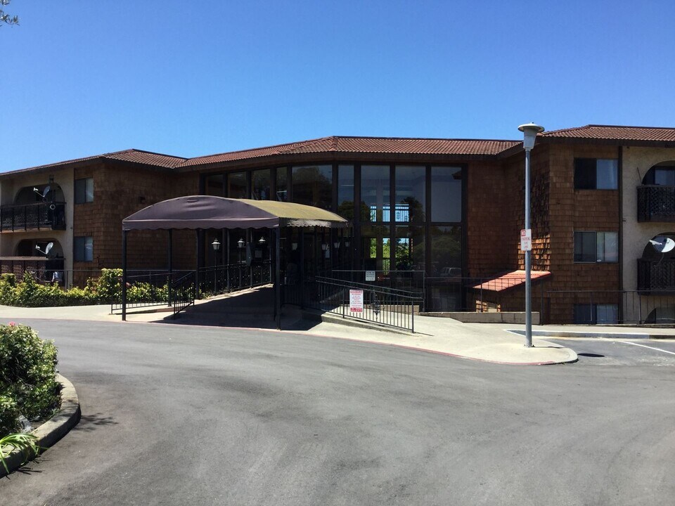 375 Clifford Ave in Watsonville, CA - Building Photo