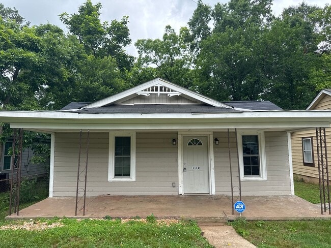 property at 1110 Wright St