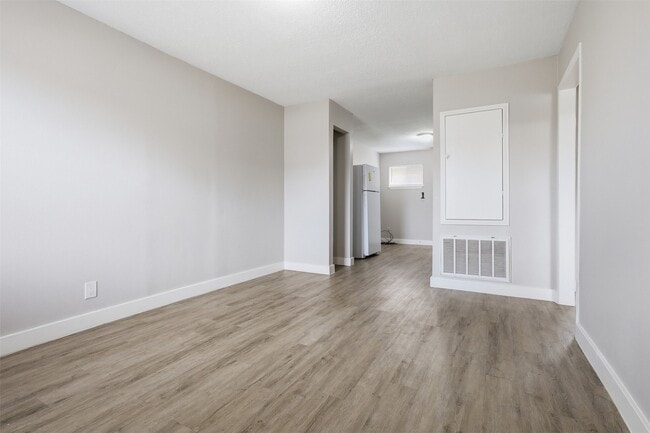 7823 Glass St in Houston, TX - Building Photo - Building Photo