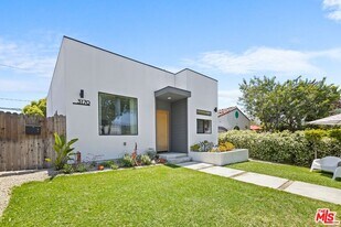 3170 Glenmanor Pl in Los Angeles, CA - Building Photo
