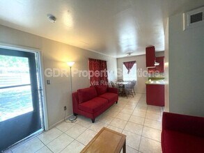 2530 Veranda Rd NW in Albuquerque, NM - Building Photo - Building Photo