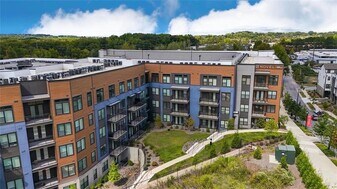 1330 Fairmont Ave NW in Atlanta, GA - Building Photo