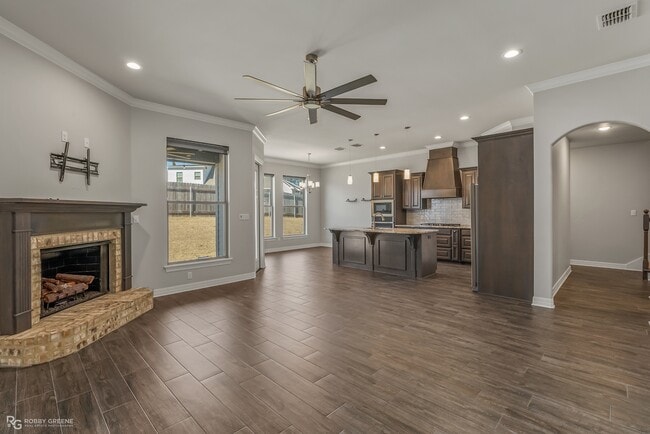 1141 Green Wood Cir in Haughton, LA - Building Photo - Building Photo