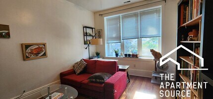 1817 N Marshfield Ave, Unit G in Chicago, IL - Building Photo - Building Photo