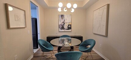 1355 Mariposa Cir in Naples, FL - Building Photo - Building Photo