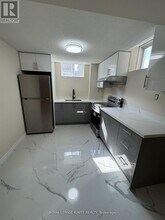 216 Doug Finney St in Oshawa, ON - Building Photo - Building Photo