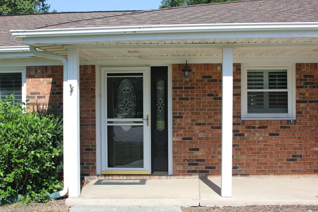 2349 Custom Cir in Virginia Beach, VA - Building Photo - Building Photo