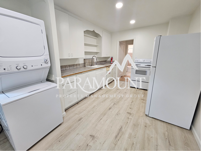 2131 4th St in Bremerton, WA - Building Photo - Building Photo