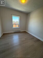 98 Northcliffe Blvd in Toronto, ON - Building Photo - Building Photo