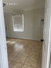 817 E Ave Q-7 in Palmdale, CA - Building Photo - Building Photo