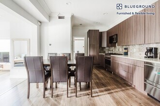 251 Middlefield Rd in Palo Alto, CA - Building Photo - Building Photo