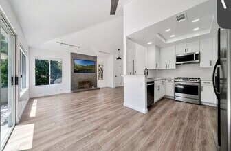 122 Sandpiper Ln in Aliso Viejo, CA - Building Photo - Building Photo