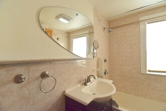 12 Parmenter Pl in Quincy, MA - Building Photo - Building Photo
